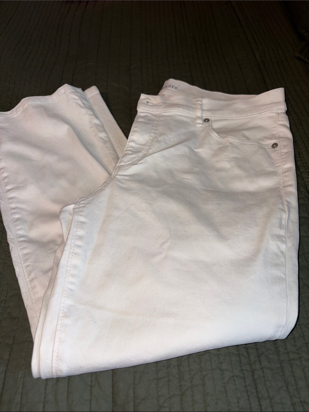White High-Rise straight leg Jeans